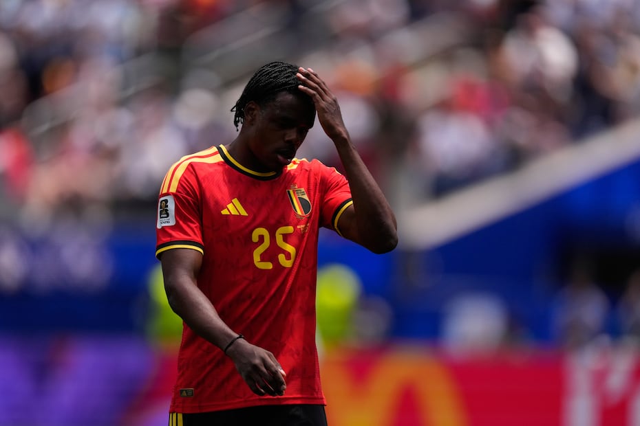 Nathan Ngoy con la selección de Bélgica, durante la Fase de Grupos del Mundial de 2026 - Foto: AP
