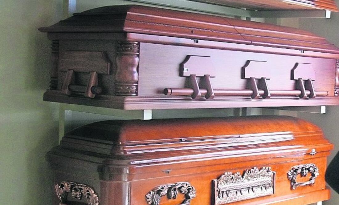 Por meses, enero fue el que presentó el mayor número de defunciones registradas, con 77 mil 978 casos (19.4%), seguido de junio, con 68 mil 695 (17.1%) y marzo, con 66 mil 356 (16.5%).