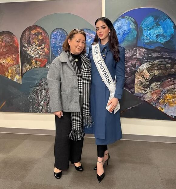 Fátima Bosch con Alicia Buenrostro Massieu, representante permanente alterna de México en la ONU.