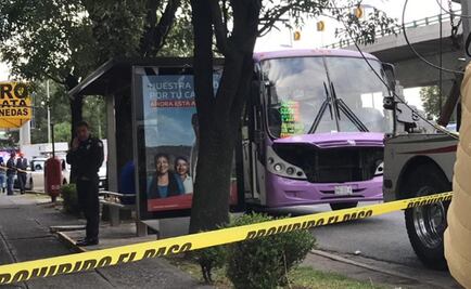 Balacera dentro de camión de pasajeros en Satélite deja una mujer muerta