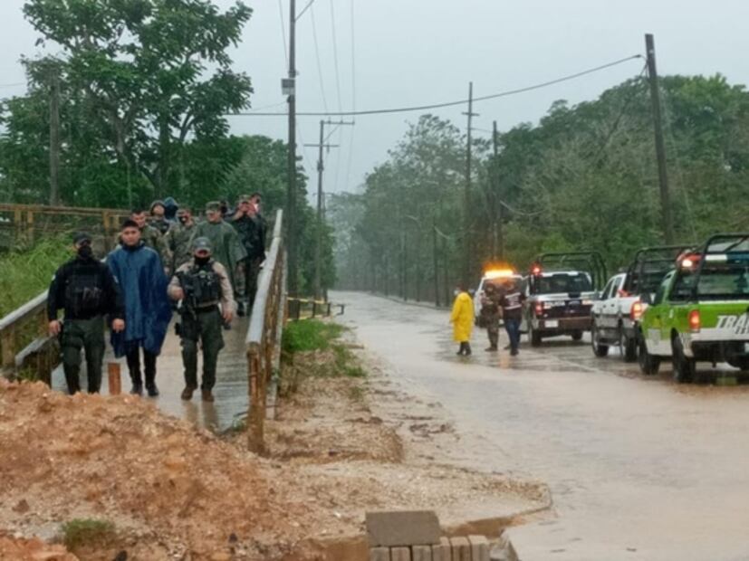 Reportan 2 mil viviendas afectadas por inundaciones en Veracruz