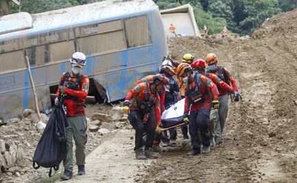 Filipinas registra 54 muertos por deslizamiento en aldea minera