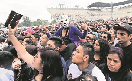 CDMX anuncia transporte nocturno para asistentes al Vive Latino