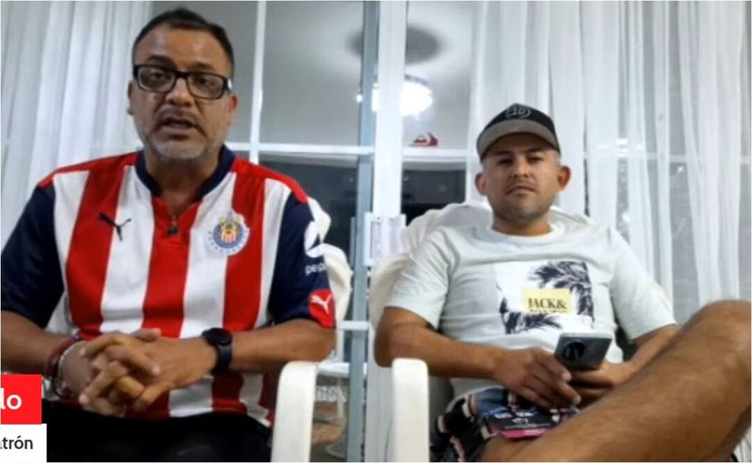 El aficionado de Chivas convocó a una videoconferencia para explicar lo sucedido. FOTO: Captura de video.