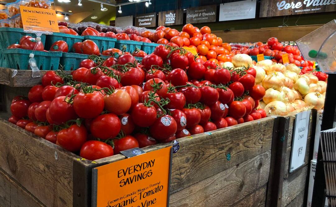 Los exportadores mexicanos de tomate se enfrentan al pago de esa cuota desde el pasado 7 de mayo (Foto: AFP)