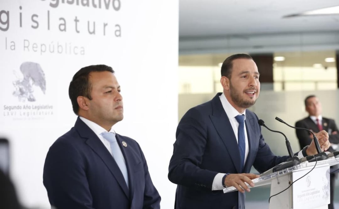 Senadores Marko Cortés y Raymundo Bolaños presentan iniciativa de reforma electoral (17/02/2026). Foto: Especial