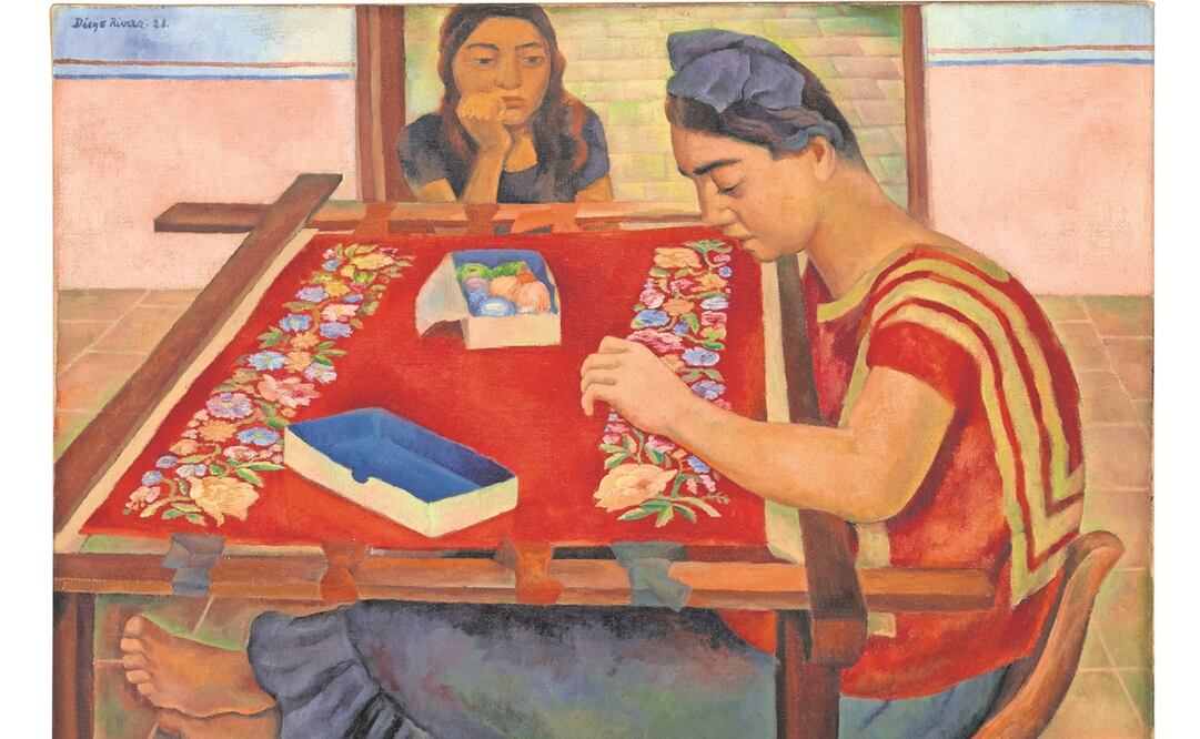 En La bordadora (1928), Diego Rivera retrata a una mujer que comparte el oficio del telar con una niña. Foto: © 2022 Banco de México/ Fideicomiso de los Museos Frida Kahlo y Diego Rivera. ARS, NY. Christie’s