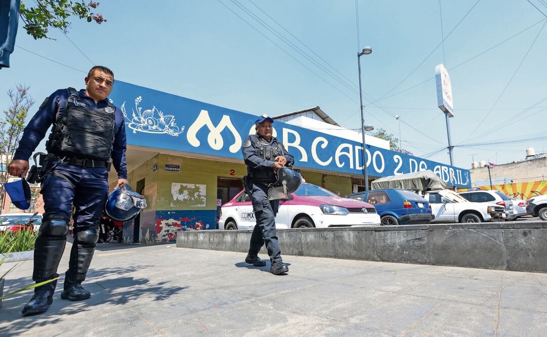 El mercado 2 de Abril, en la alcaldía Cuauhtémoc, ha sido identificado como uno de los sitios donde se ha dado la extorsión. Foto: Axel Sánchez / EL UNIVERSAL