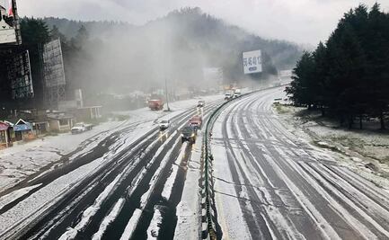 Granizada pinta de blanco carretera México-Toluca