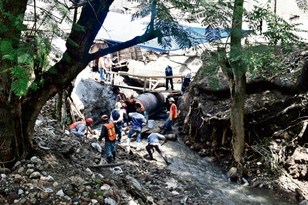 Aldesem y Epccor obtuvieron una calificación de 37.8 puntos, de 50. Sus puntuaciones más bajas fueron en el aseguramiento de calidad y experiencia en obras. (TONY RIVERA. EL UNIVERSAL)