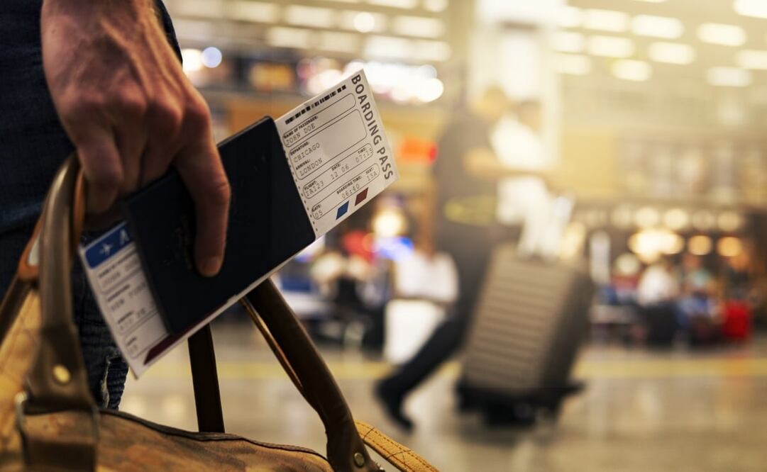 Viajar por negocios puede ser deducible de impuestos ante el SAT. Imagen: Pixabay.