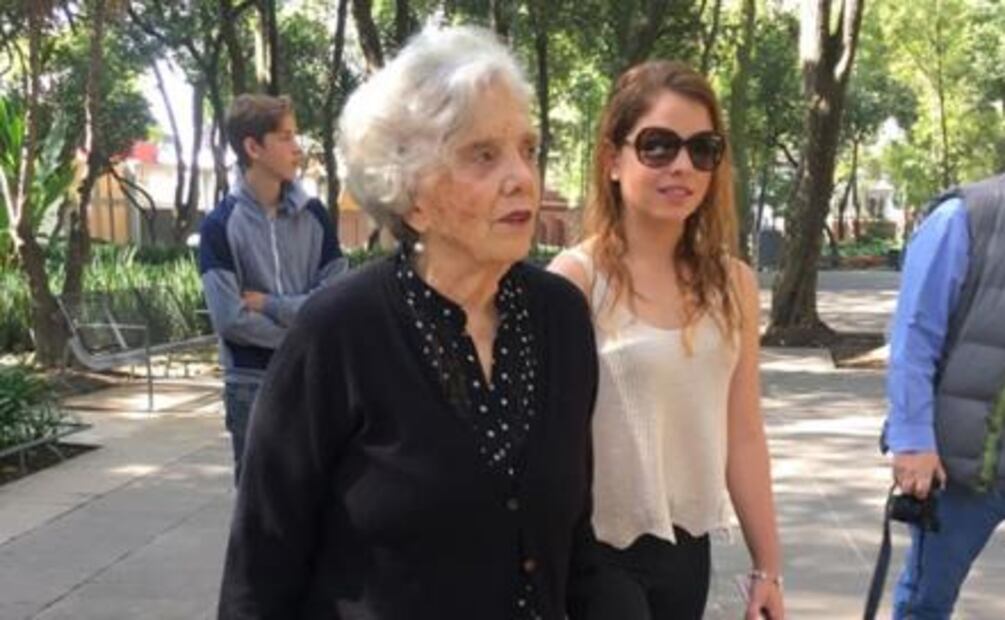 Poniatowska y Taibo II salen a votar por México