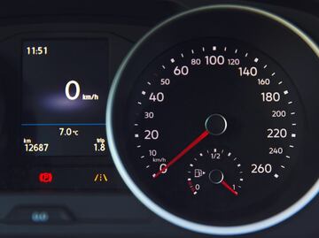 ¿Sabes cuánta gasolina consume tu auto por kilómetro?