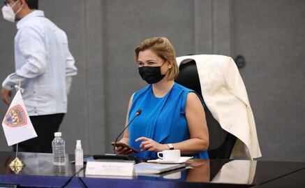 Hospitalizan a la gobernadora Maru Campos tras sufrir caída