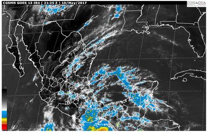 Alertan alto oleaje en costas de Oaxaca por "Adrián"