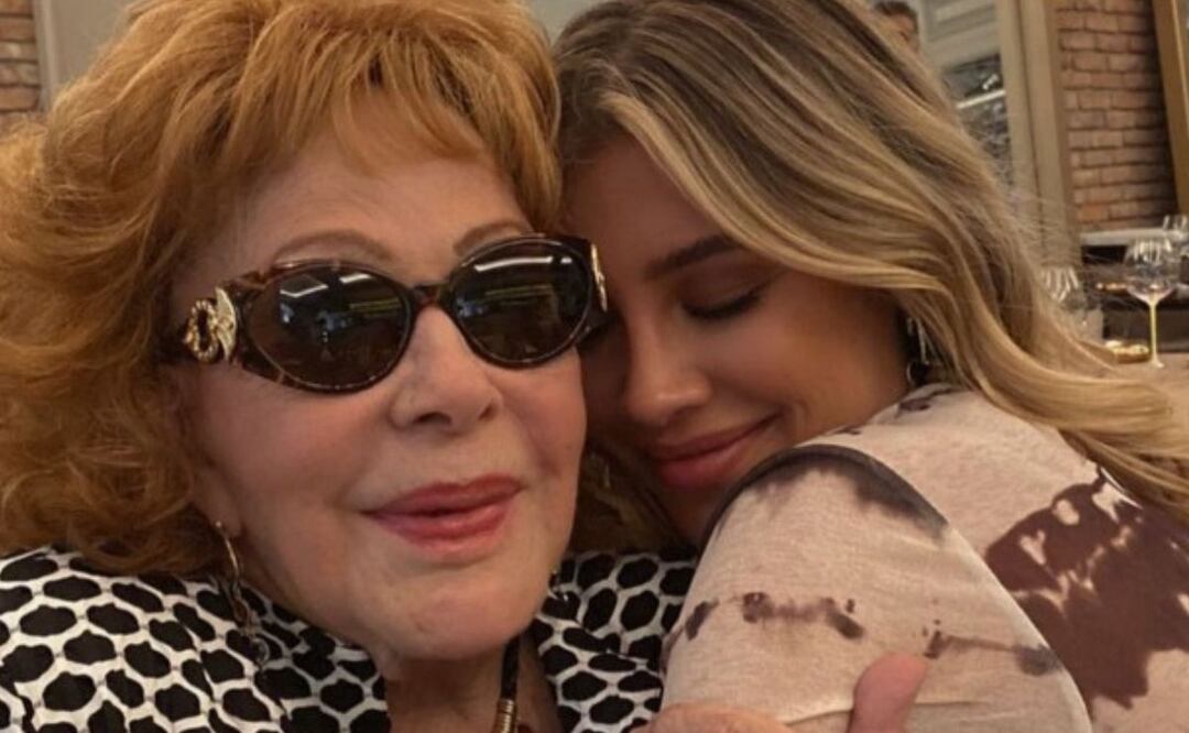 Silvia Pinal y Michelle Salas. Foto: Instagram @michellesalasb