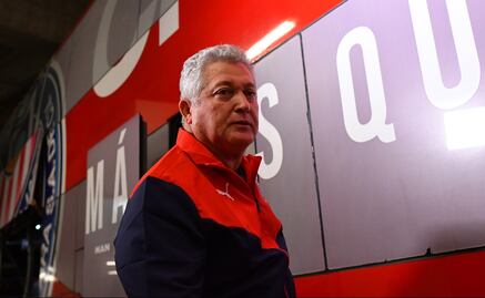 Chivas ya analiza la continuidad de Víctor Manuel Vucetich