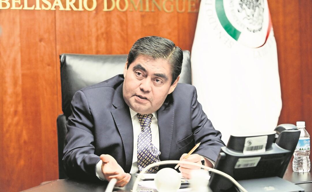 El coordinador de los senadores del PRD, Miguel Barbosa, expresó que la iniciativa busca cuidar la seguridad de las personas (Foto: Archivo/El Universal)