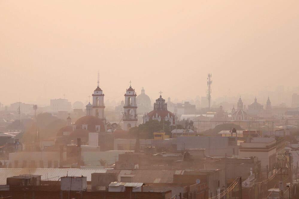 Aspectos de la mala calidad del aire en Puebla. Foto: Conagua