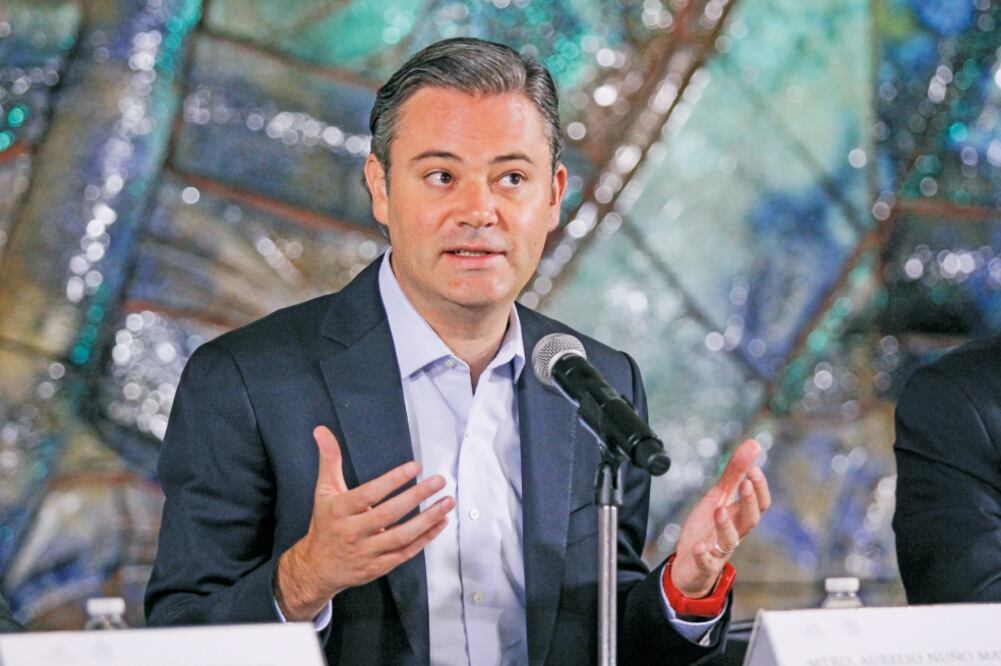 Aurelio Nuño, titular de la SEP, asegura que 200 mil estudiantes no están en clases, puesto que las escuelas no están en condiciones óptimas (CUARTOSCURO)