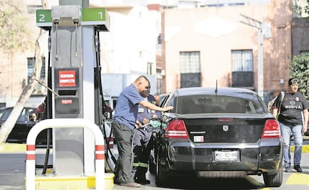Gasto de gasolina por auto subió 2 mil pesos en 2018