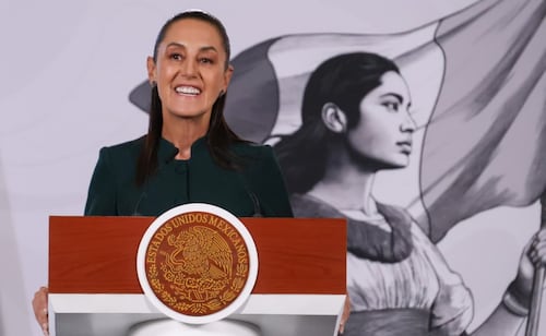 Sheinbaum evades topic of restoring diplomatic relations with Ecuador; says 'we'll talk after the game'