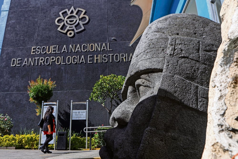 Sin obras en el Tren Maya ni Chapultepec, Cultura recibirá 4 mil 678 millones menos para 2025