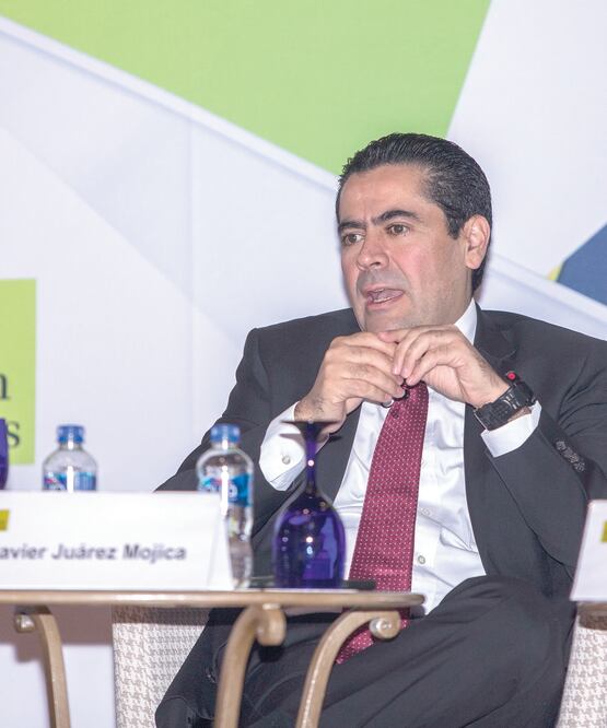 Fortaleza. Javier Juárez, comisionado del Instituto Federal de Telecomunicaciones, dijo que es muy importante darles poder a los usuarios de servicios telecom. (ARCHIVO EL UNIVERSAL)