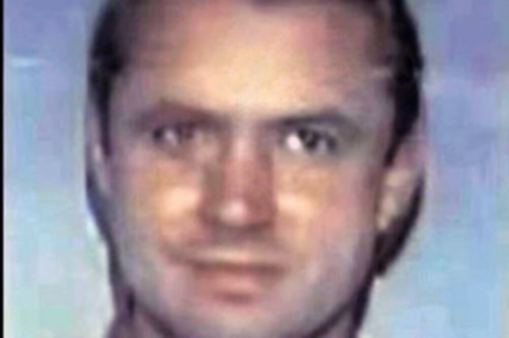 Camuflaje. Orson William Black Jr, de 55 años, y sus esposas se refugiaban desde 2002 en un campo menonita de la Comunidad de Manitoba. (REDES SOCIALES)