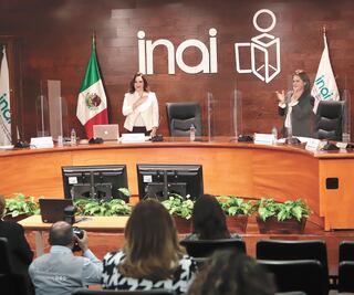 “La sociedad reclama fortalecer instituciones”