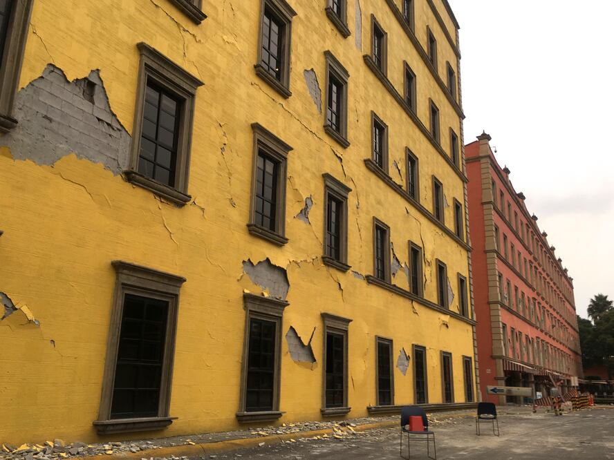 Aspecto de los daños sufridos en los edificios del Campus Ciudad de México por el sismo de 7.1 grados. Foto: Especial