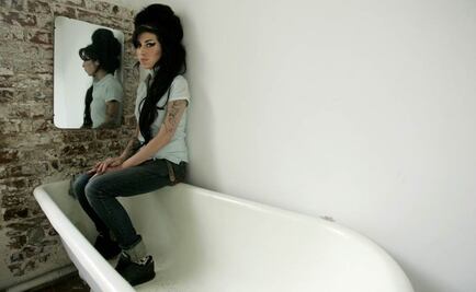 Familia de Winehouse rechaza documental