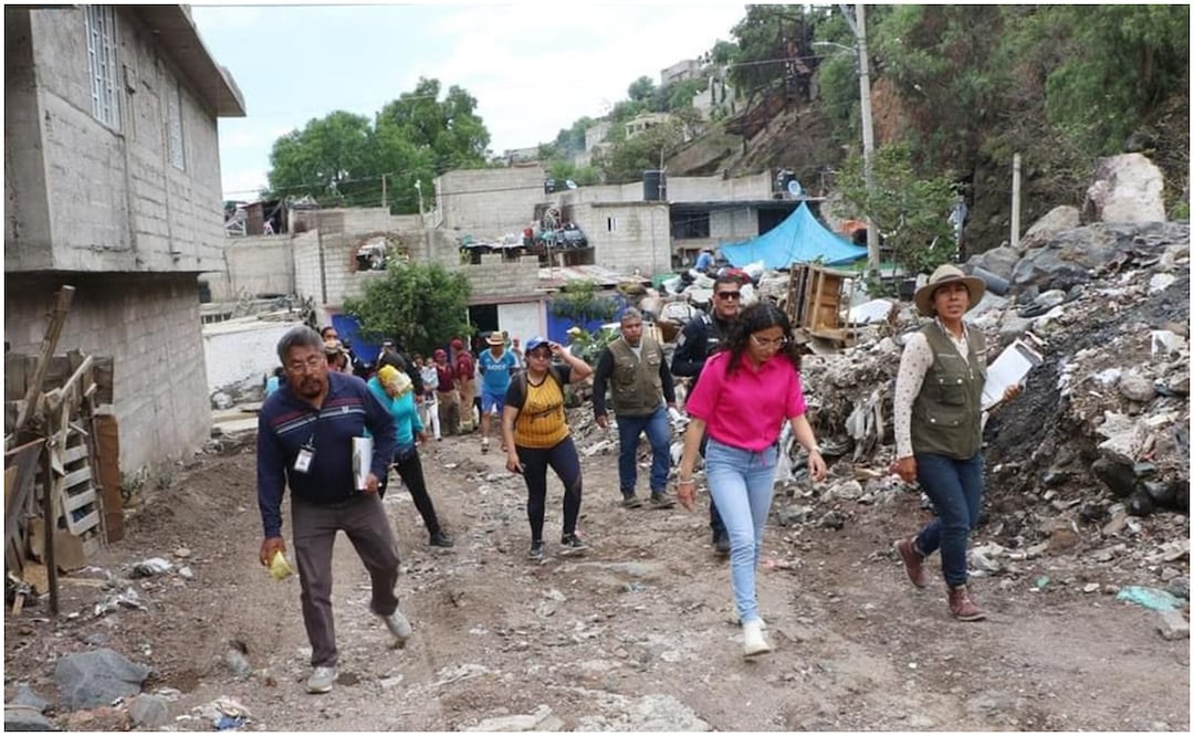 Después del desbordamiento del Dren Chimalhuacán II, ocurrido el pasado 26 de junio, vecinos hicieron denuncias sobre la operación de un sitio de confinamiento de desechos sin que contara con las medidas sanitarias para hacerlo. Foto: Especial