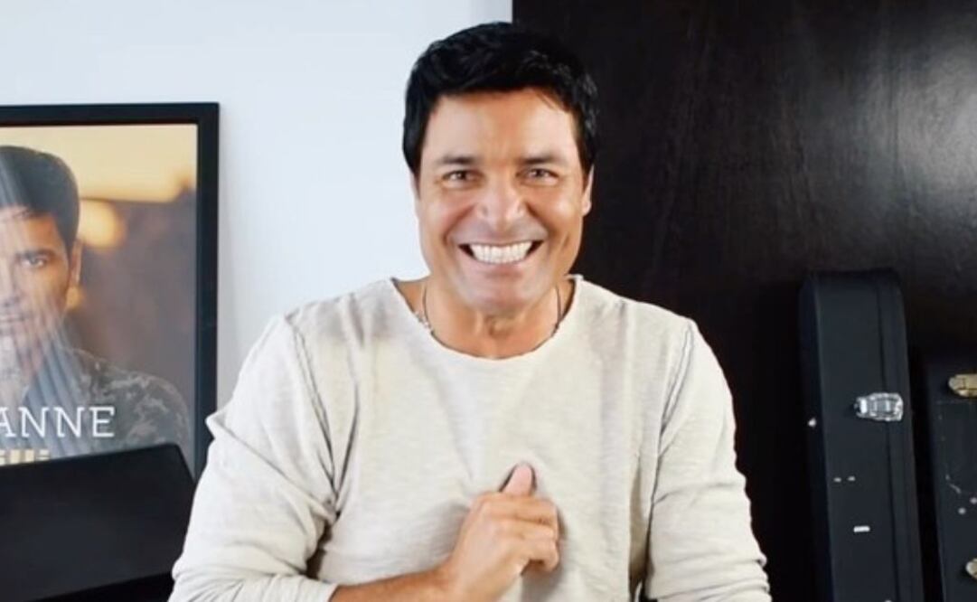 Chayanne sonriendo. Fuente: Instagram @chayanne