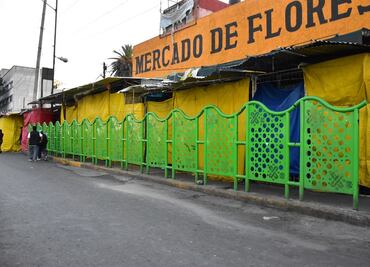 Cierran locales de La Merced para evitar propagación de Covid-19