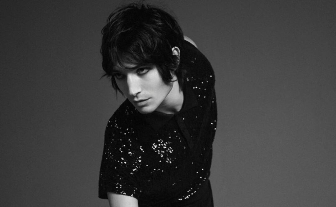 Ezra Miller para Saint Laurent. Fotos: Instagram