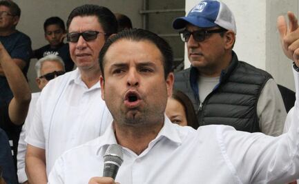 Cerca del final de la novela “Dos alcaldes y un ayuntamiento”