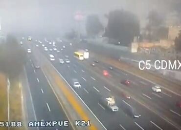 Piden a automovilistas conducir con precaución por presencia de niebla