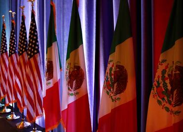 México y EU acuerdan agenda comercial vía telefónica