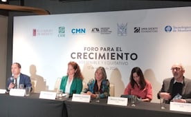 Economistas piden repensar políticas públicas de México; advierten que la falta de certidumbre limita el crecimiento