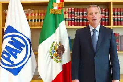 López Obrador es nocivo para México, dice el PAN