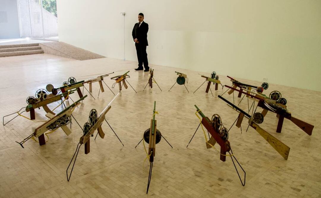 En esta muestra Alÿs aborda temas como la guerra, las fronteras y cómo las nuevas generaciones crecen en un mundo de caos. (FOTO: Archivo EL UNIVERSAL)