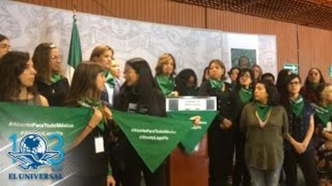 Analizan pedir sanciones a diputados de Morena que penalizaron aborto en NL