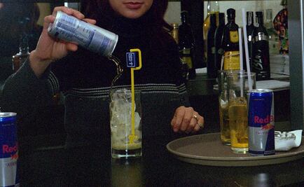 Diputado va contra bebidas energizantes