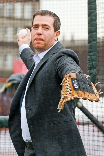 Alfredo Castillo lanzó una bomba, que al final se convirtió en boomerang (MARCOS DOMÍNGUEZ. JAM MEDIA)