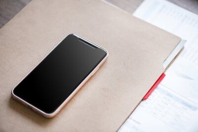 Cómo recuperar los archivos de WhatsApp si el celular no enciende