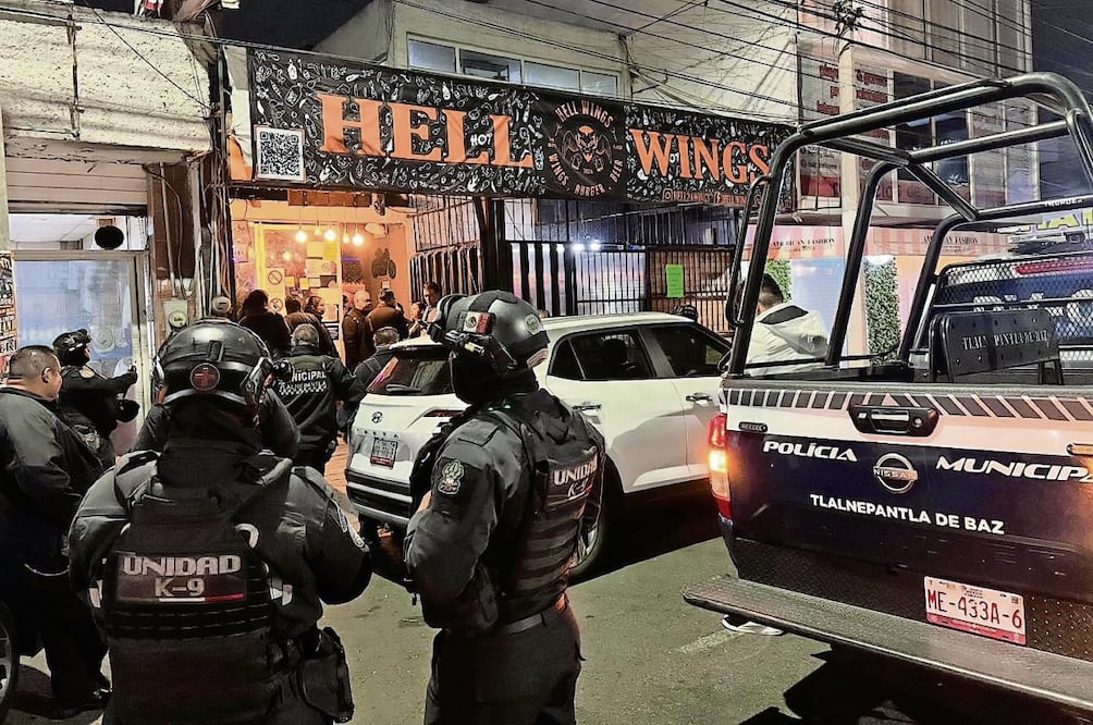 A los operativos realizados en bares y chelerías se sumarán revisiones en tianguis para evitar la venta ilegal de alcohol, dijo el alcalde de Naucalpan. Foto: Especial