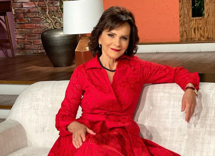 Pati Chapoy es fanática de las prendas de Carolina Herrera / Foto: Instagram @chapoypati