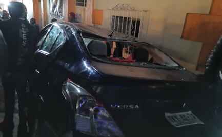 Auto embiste a personas en Muerteada de San Agustín Etla, Oaxaca