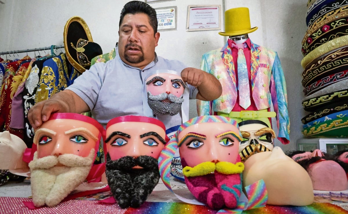 Historia. Artesanos de San Salvador Atenco visten los carnavales de ...